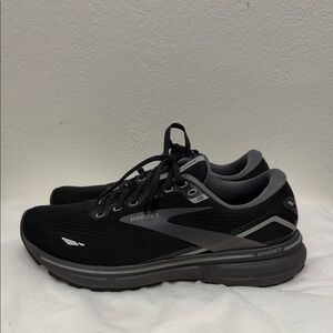 Brooks Ghost 15 Men's Athletic Shoes - Black & Gray